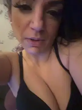 Snapshot of Gabriella316 chatting on 02-23-25, 04:28 Gabriella316 online show from 02-23-25, 04:28