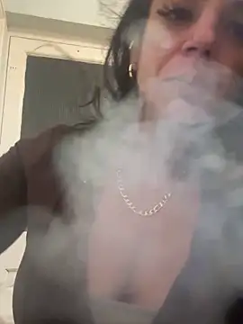 Snapshot of Gabriella316 chatting on 10-28-25, 04:05 Gabriella316 online show from 10-28-25, 04:05