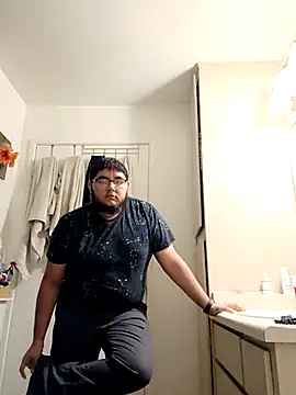 Snapshot of Bigdaddy-Marc chatting on 10-10-25, 07:40 Bigdaddy-Marc online show from 10-10-25, 07:40