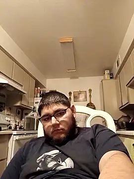 Snapshot of Bigdaddy-Marc chatting on 03-01-26, 04:14 Bigdaddy-Marc online show from 03-01-26, 04:14