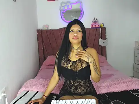 dirty little 18 online show from 10-20-25, 07:42