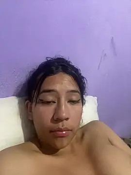 Snapshot of kitty_jets chatting on 03-08-25, 04:34 kitty jets online show from 03-08-25, 04:34