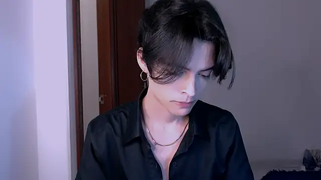 Snapshot of gunther_hda chatting on 02-28-25, 12:21 gunther hda online show from 02-28-25, 12:21