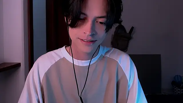 Snapshot of gunther_hda chatting on 03-09-25, 12:42 gunther hda online show from 03-09-25, 12:42