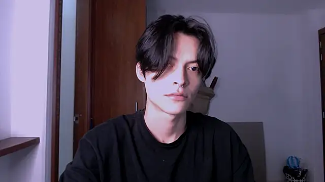 Snapshot of gunther_hda chatting on 03-09-25, 04:27 gunther hda online show from 03-09-25, 04:27