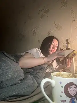 Naughtbaby 2025 online show from 10-06-25, 03:04