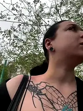 AlishaPrettyBlade online show from 05-21-26, 04:08