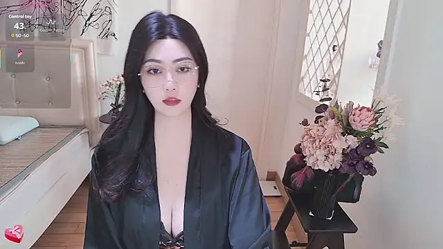 Snapshot of Tingdie chatting on 10-17-25, 07:00 Tingdie online show from 10-17-25, 07:00