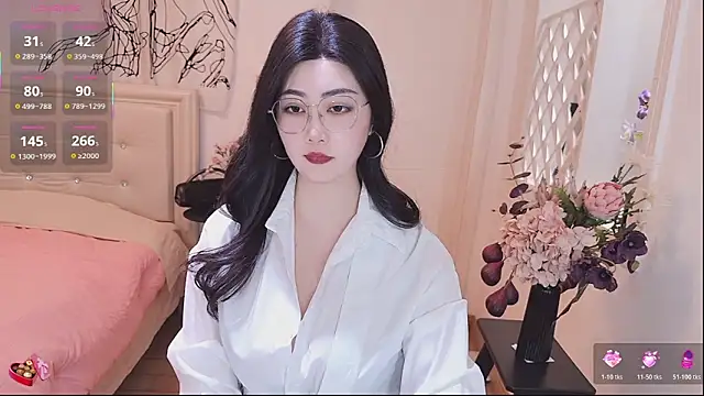 Snapshot of Tingdie chatting on 10-24-25, 08:49 Tingdie online show from 10-24-25, 08:49