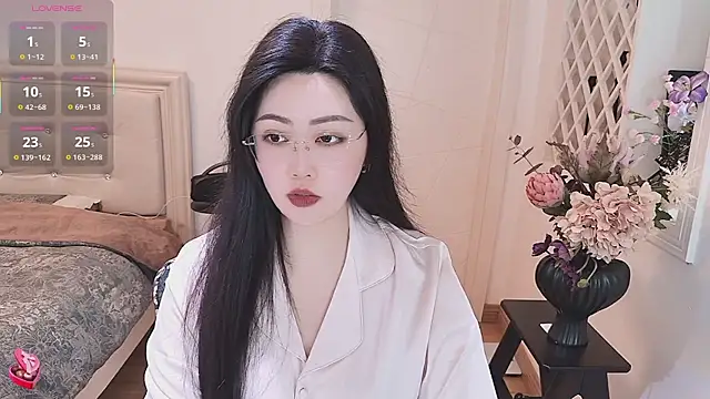 Snapshot of Tingdie chatting on 12-20-25, 08:54 Tingdie online show from 12-20-25, 08:54