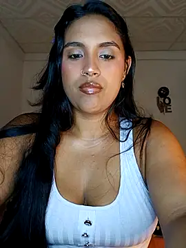 victoria roussee online show from 09-19-25, 04:03