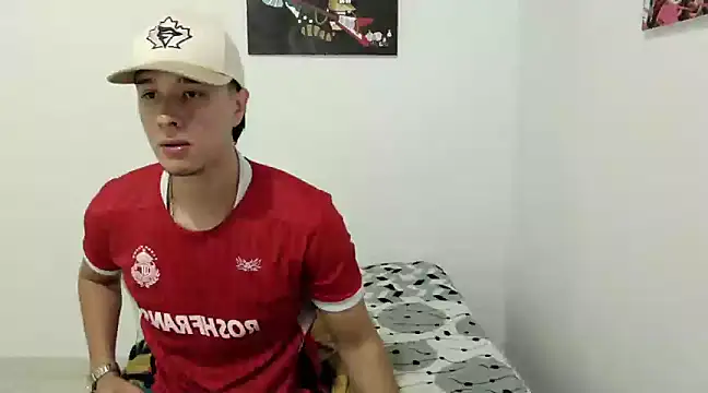 Snapshot of jack_walker190 chatting on 03-07-25, 07:52 jack walker190 online show from 03-07-25, 07:52