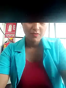 Snapshot of Dulcechocolate7 chatting on 03-07-25, 07:05 Dulcechocolate7 online show from 03-07-25, 07:05