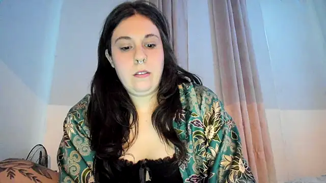 Snapshot of Rosiee69_ chatting on 02-19-25, 10:09 Rosiee69 online show from 02-19-25, 10:09