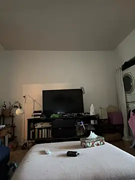 Snapshot of Rosiee69_ chatting on 03-18-25, 01:09 Rosiee69 online show from 03-18-25, 01:09