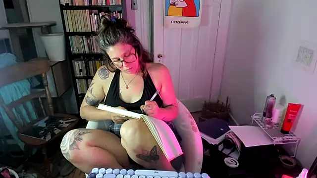 Snapshot of Rosiee69_ chatting on 09-17-25, 07:15 Rosiee69 online show from 09-17-25, 07:15