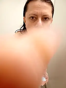 Snapshot of Conejta chatting on 03-04-25, 01:28 Conejta online show from 03-04-25, 01:28