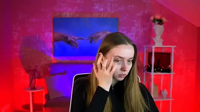 JenniferGraces online show from 04-24-26, 02:41