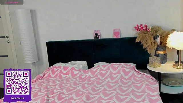 boozekirs  online show from 09-10-25, 02:33