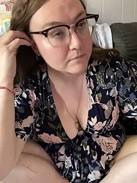 HTXBELLE online show from 03-06-25, 03:24