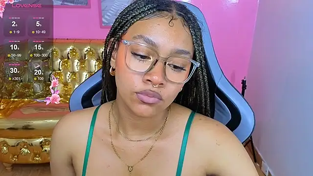 Snapshot of catalina25_t chatting on 02-14-26, 07:54 catalina25 t online show from 02-14-26, 07:54