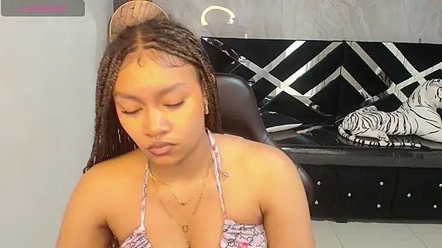 Snapshot of catalina25_t chatting on 02-23-26, 02:03 catalina25 t online show from 02-23-26, 02:03