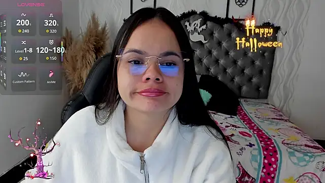 Kath latorre online show from 10-17-25, 01:14