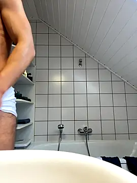 Snapshot of Nita69 chatting on 10-12-25, 03:44 Nita69 online show from 10-12-25, 03:44