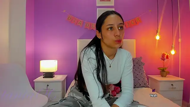 Snapshot of TANIA_06 chatting on 03-09-25, 07:26 TANIA 06 online show from 03-09-25, 07:26