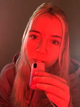 Blondie Sofia Essexbabe online show from 03-10-26, 04:56