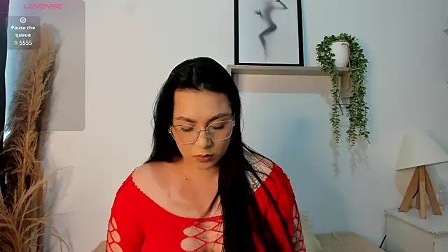 emily-777 online show from 11-30-25, 09:19