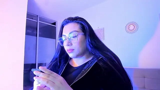 emily-777 online show from 12-16-25, 09:31