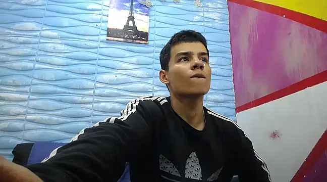 seigfried0 online show from 03-03-25, 07:28