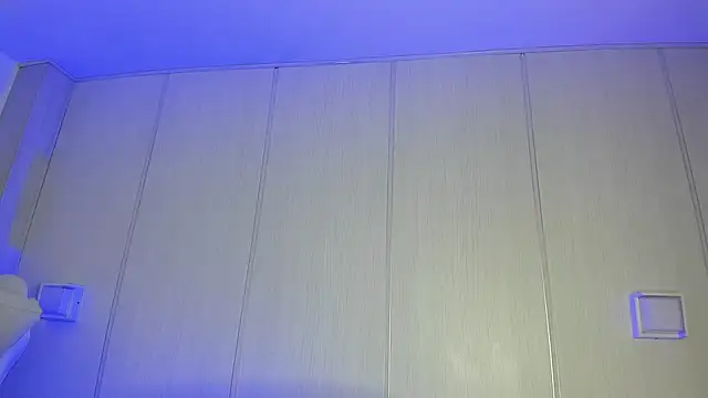 sasha riverss online show from 04-18-26, 07:58