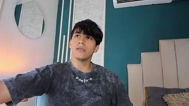 Allex Cano online show from 02-11-26, 08:25