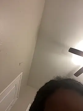 Deshay30 online show from 10-14-25, 12:00