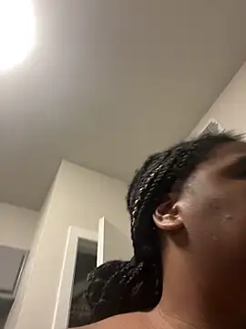 Deshay30 online show from 10-19-25, 10:10