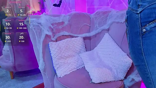 EmmyCortez online show from 10-31-25, 11:44