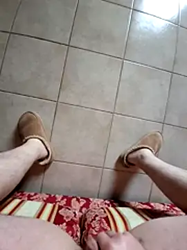 Snapshot of mauroxx08 chatting on 03-17-26, 12:41 mauroxx08 online show from 03-17-26, 12:41