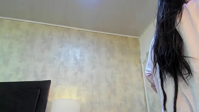 NahomyCarther online show from 12-03-25, 03:47