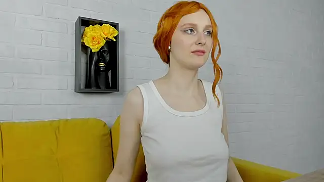 KristinMoore online show from 03-01-25, 03:49