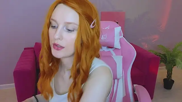 KristinMoore online show from 03-11-25, 03:34