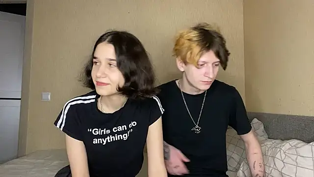 Snapshot of baby_lesi chatting on 03-07-25, 03:28 baby lesi online show from 03-07-25, 03:28