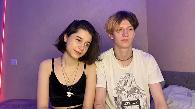 Snapshot of baby_lesi chatting on 03-19-25, 03:08 baby lesi online show from 03-19-25, 03:08