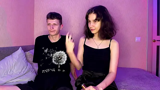 Snapshot of baby_lesi chatting on 09-08-25, 03:11 baby lesi online show from 09-08-25, 03:11