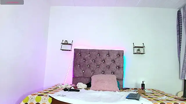 Rousemilf4u online show from 04-25-26, 11:13