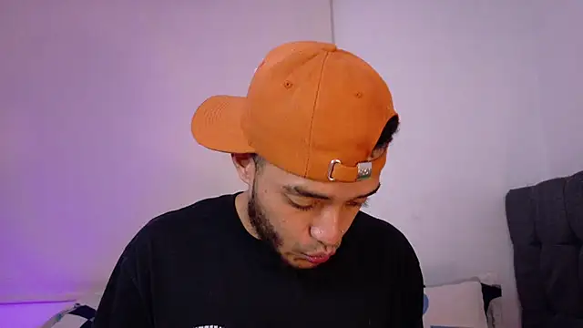 eross chipre  online show from 04-24-26, 03:31