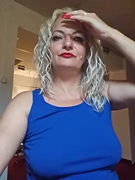 Snapshot of LadyTouch chatting on 07-18-26, 11:30 LadyTouch online show from 07-18-26, 11:30