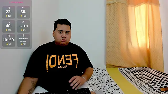 MICHAEL AND SHARON online show from 02-03-26, 08:36