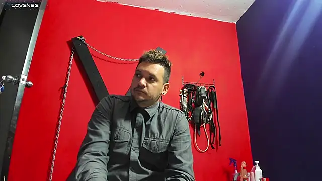 Snapshot of BDSM_SUBMISSION3 chatting on 02-21-25, 12:38 BDSM SUBMISSION3 online show from 02-21-25, 12:38